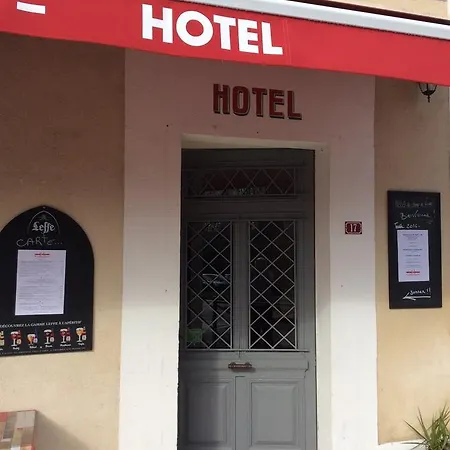 מלון Logis Du Champ De Foire Saint-Aulaye-Puymangou