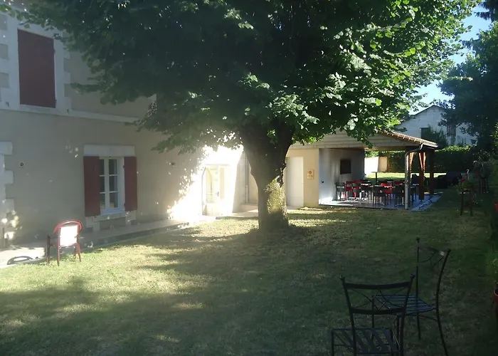 Отель Logis Du Champ De Foire 3*